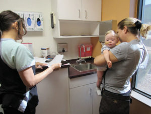 Baby first dental visit