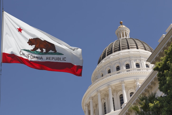 Sacramento California outside the capital building